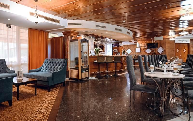 Premier Hotel Rus Kiev Buitenkant foto