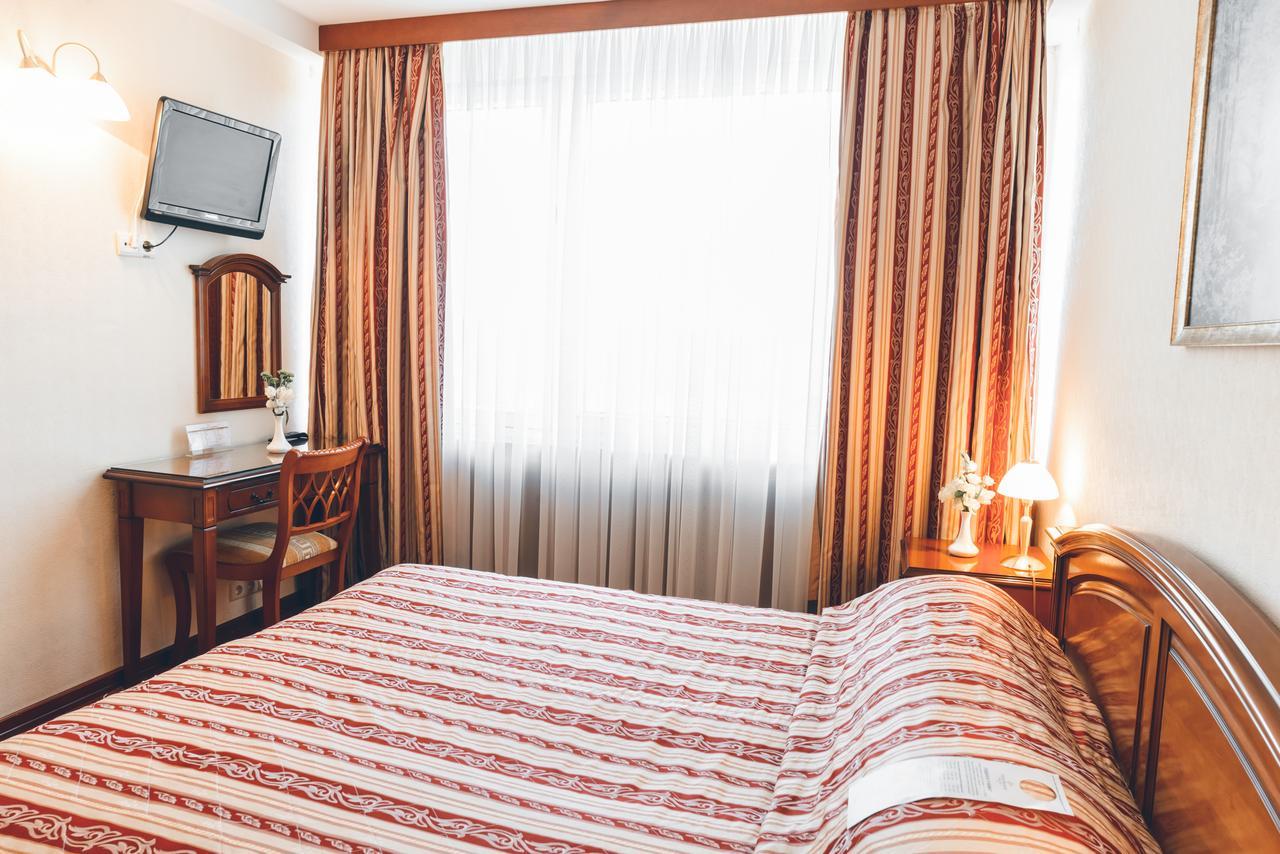 Premier Hotel Rus Kiev Buitenkant foto