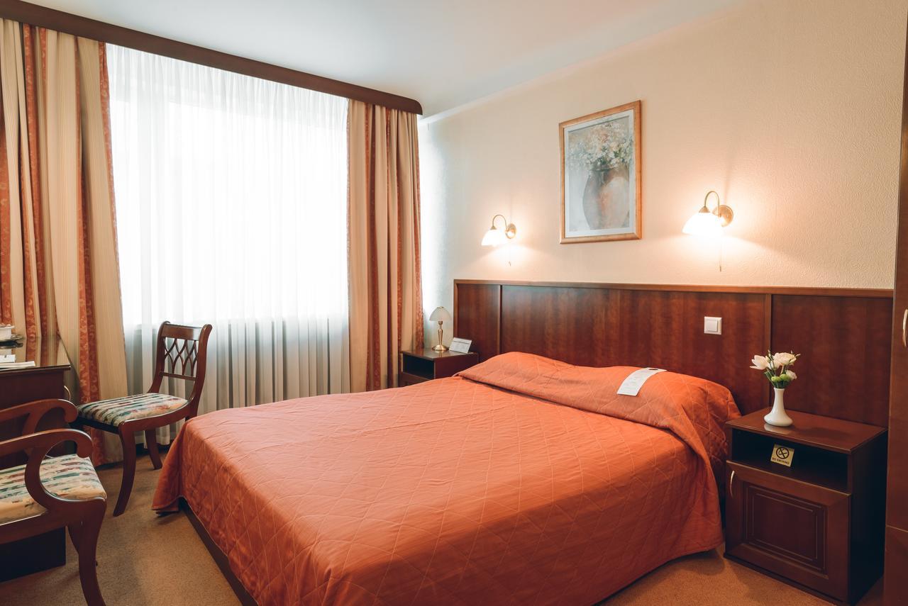 Premier Hotel Rus Kiev Buitenkant foto