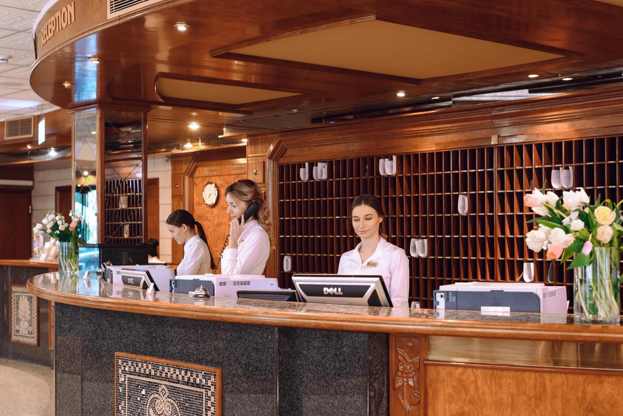 Premier Hotel Rus Kiev Buitenkant foto