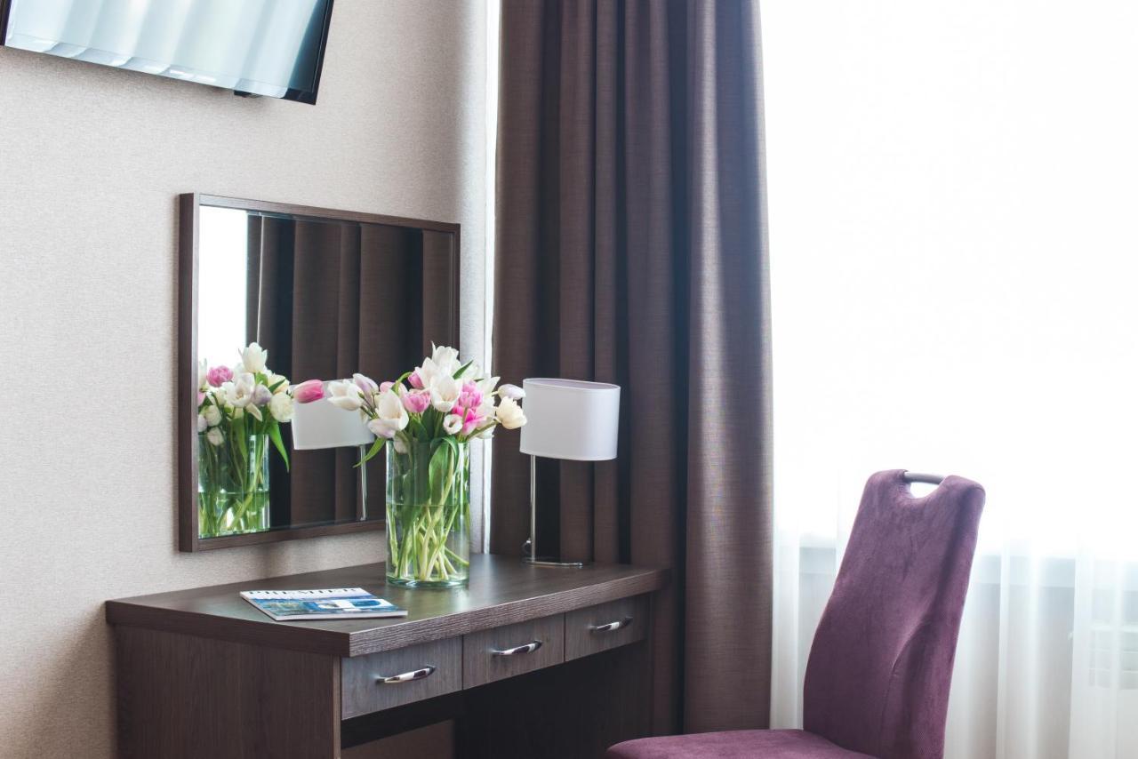Premier Hotel Rus Kiev Buitenkant foto